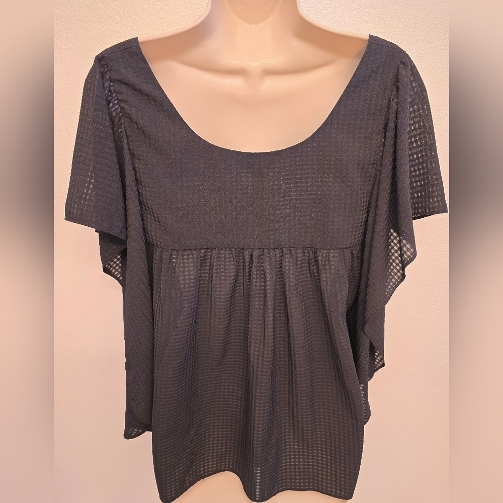 Euc Who What Wear Butterfly Sleeve Blouse — image 5 of 5